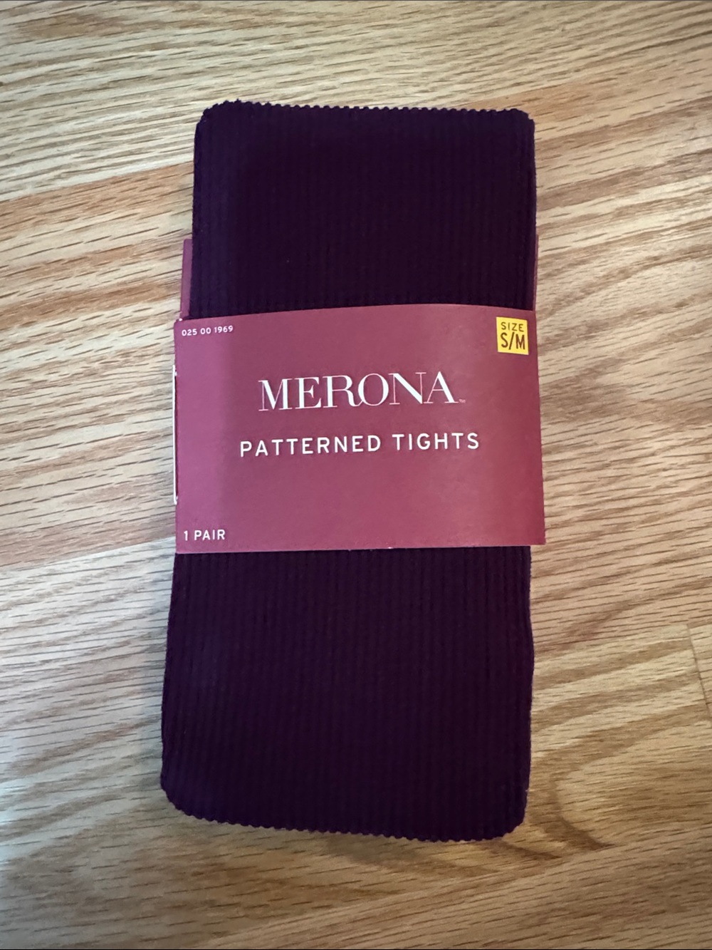 Merona Ribbed Patterned Tights in Burgundy